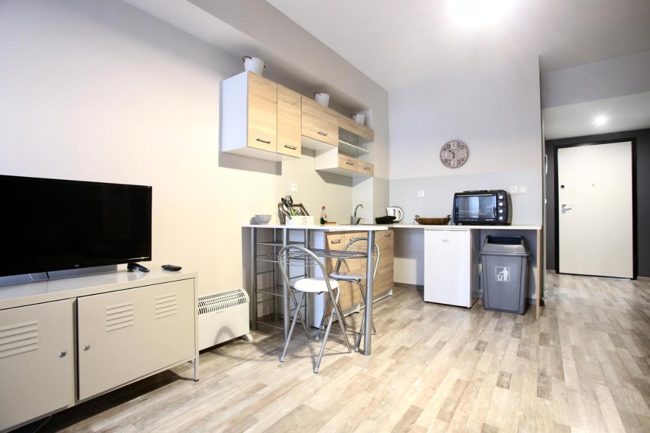 Gk Ermou Str Apartment Athena Bagian luar foto
