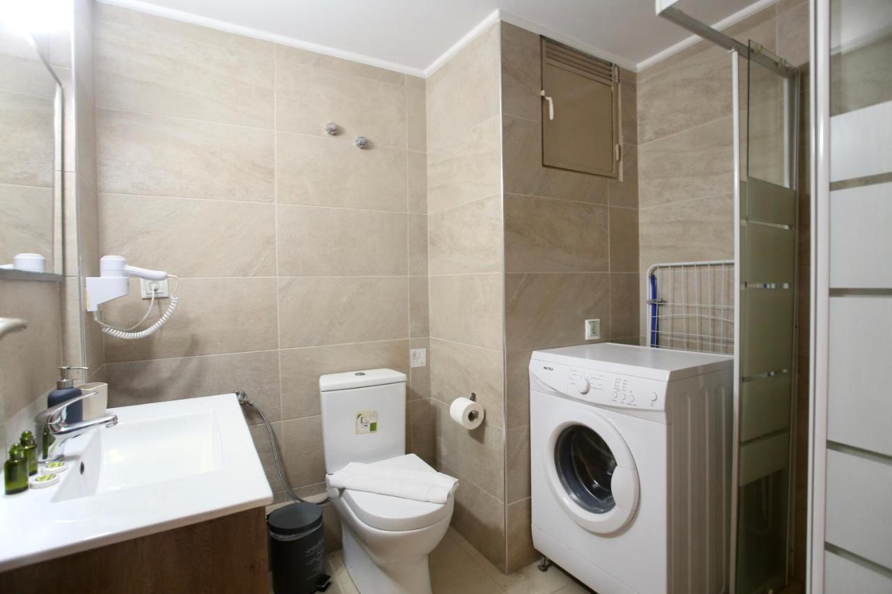 Gk Ermou Str Apartment Athena Bagian luar foto